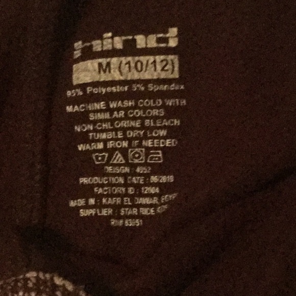 Hi I’m selling hind pants for 10/12 medium - Picture 3 of 3